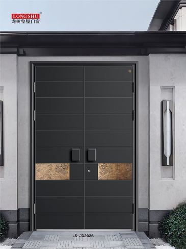 今年会精雕铸铝门，今年会整屋门窗，今年会入户门