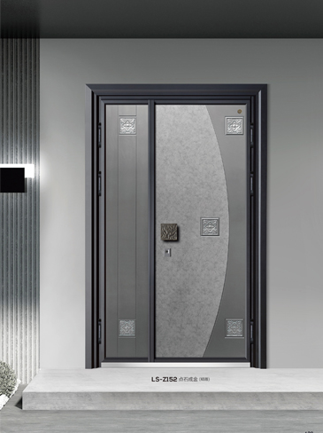 今年会精雕铸铝门，今年会整屋门窗，今年会入户门